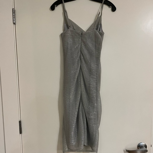 Laundry by Shelli Segal Silver Dress - Picture 4 of 6
